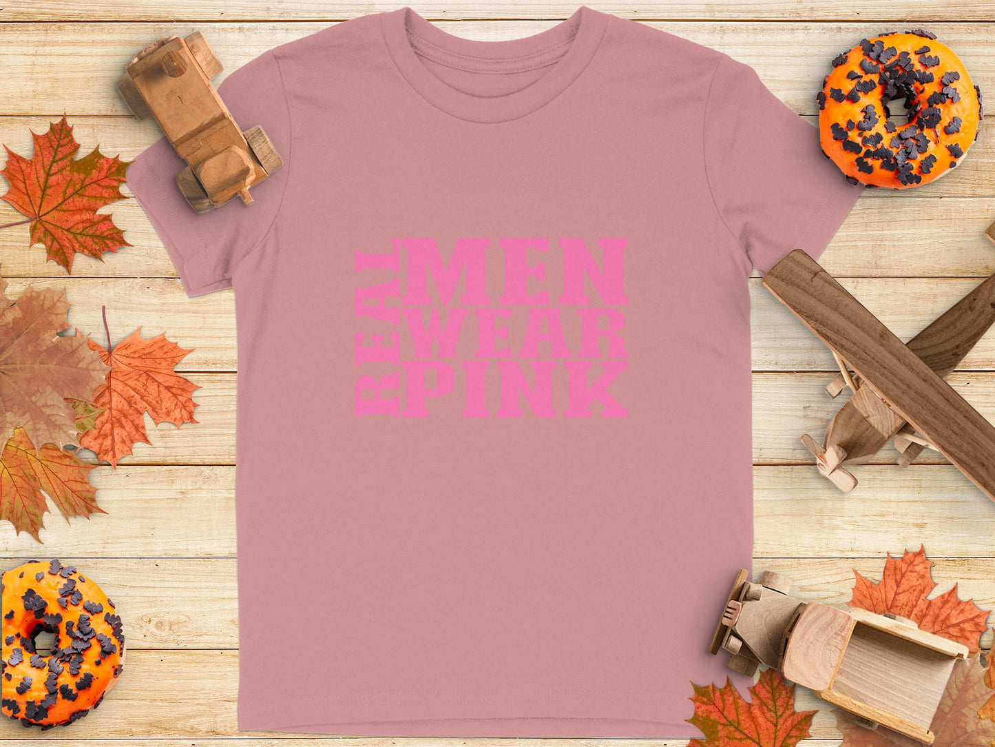 Real Men Wear Pink Statement T-Shirt product type