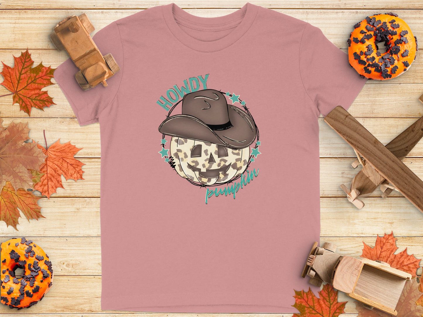 Howdy Pumpkin with Cowboy Hat Graphic T-Shirt product
