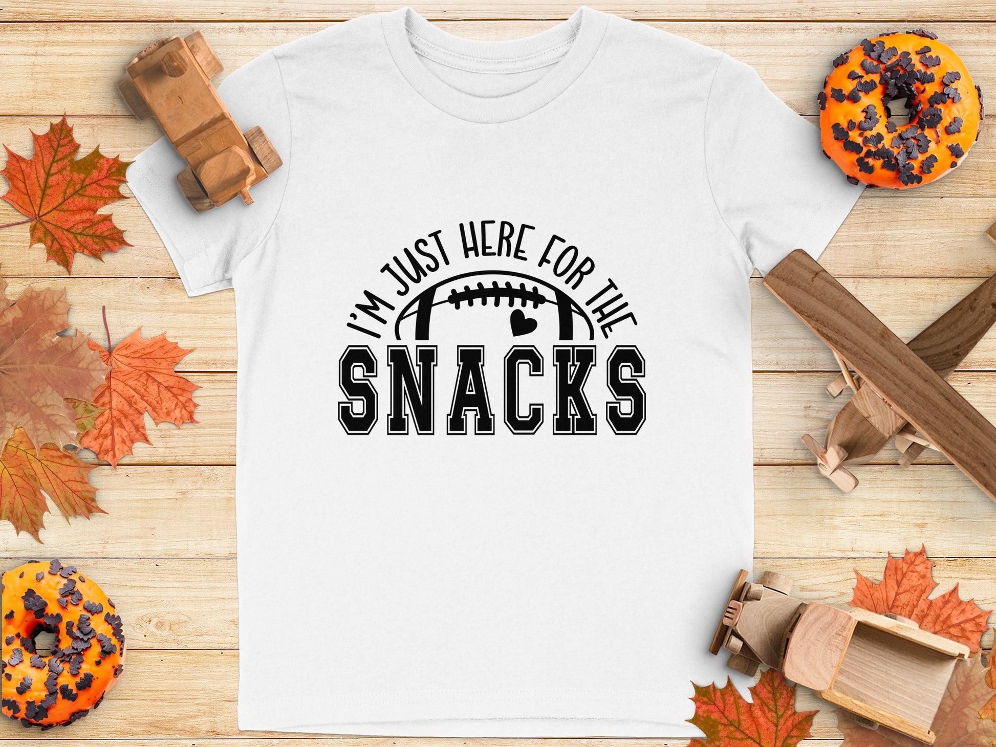 I'm Just Here For The Snacks Graphic T-shirt product type